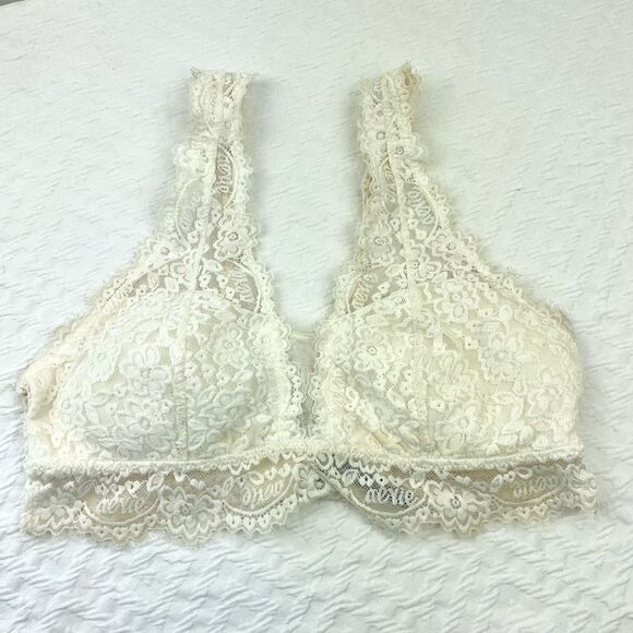 BUY 1 GET 1 FREE Aerie lace bralette cream bridal medium - Picture 1 of 13